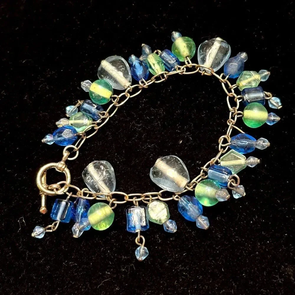 7-inch Silver Tone Toggle Bracelet with Green and Blue Crystals Spring